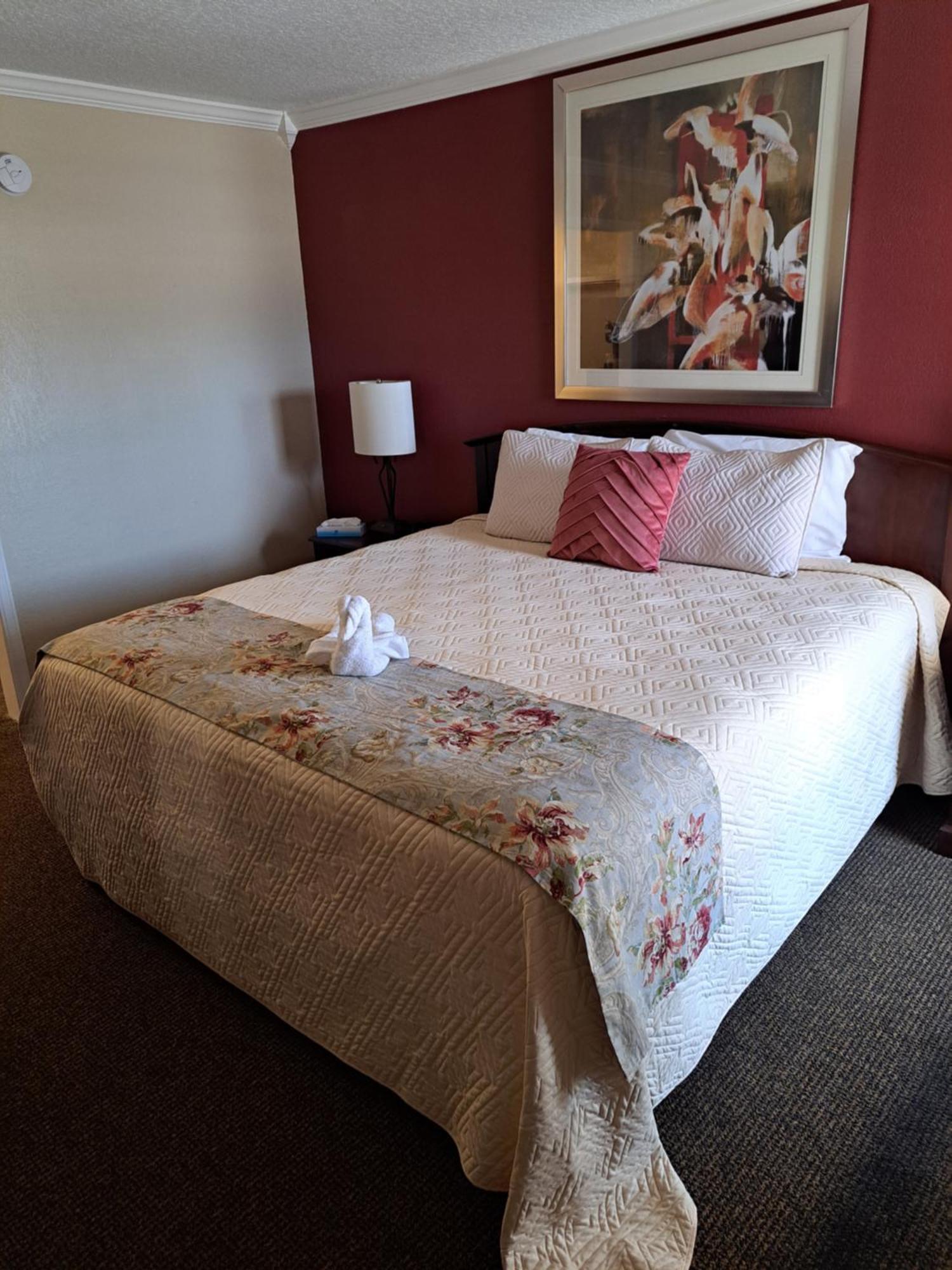 Victorian Motel Cleveland